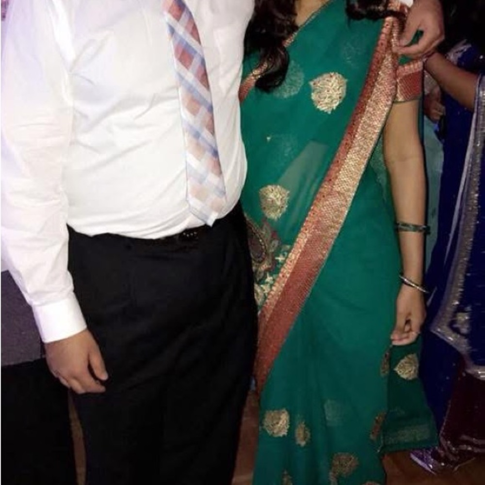 Gorgeous teal saree!